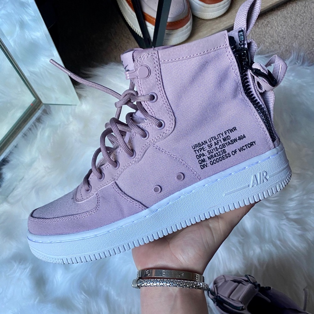 AIR FORCE 1 SF AF1 MID